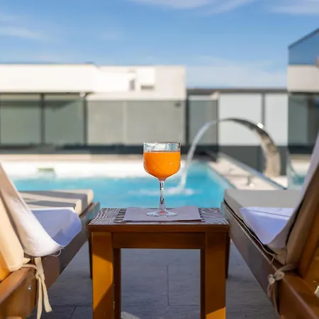 Sunset Villa